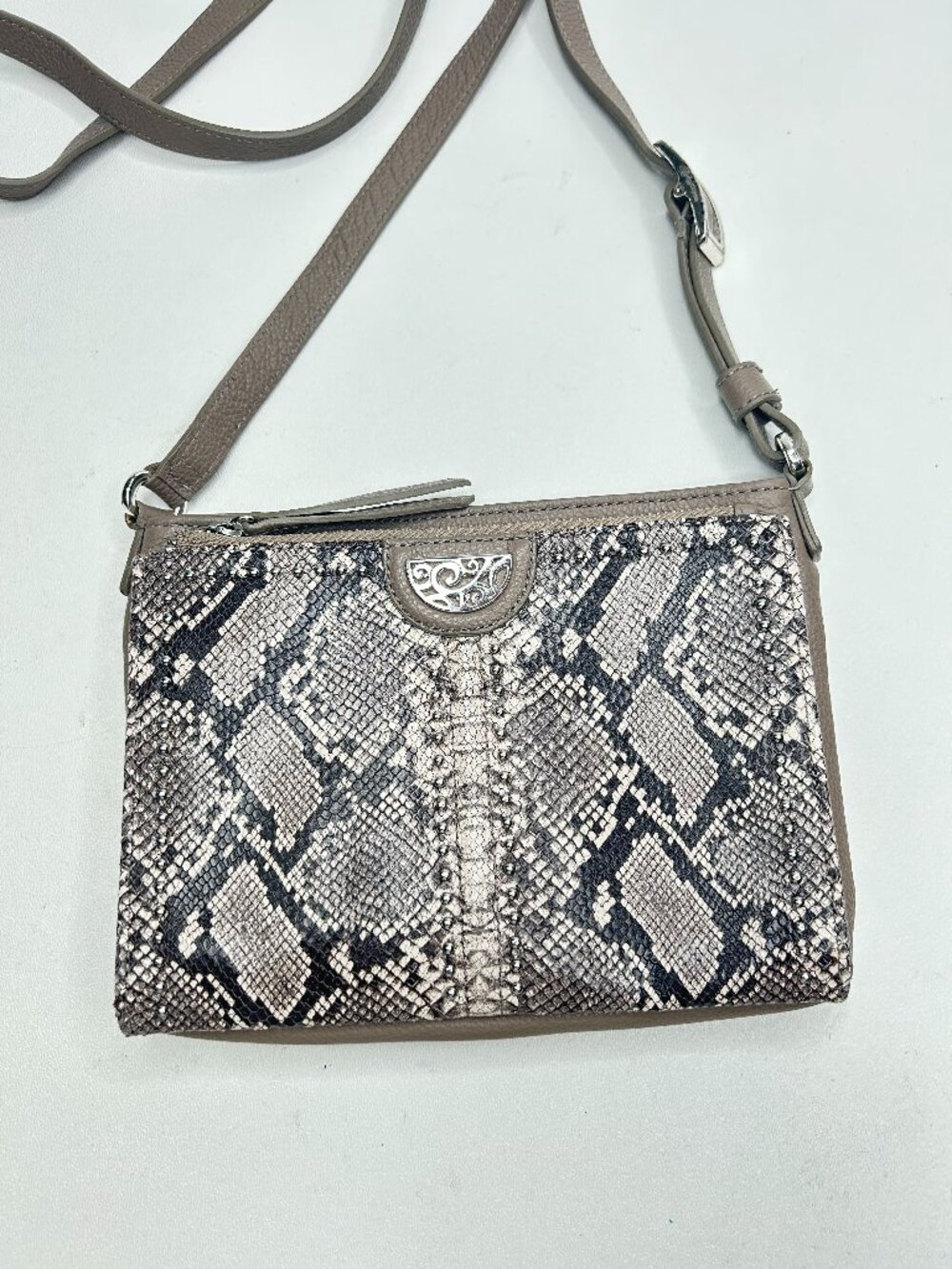 BRIGHTON Pretty Tough City Leather Python Crossbody Front Drop Wallet/Org. Taupe